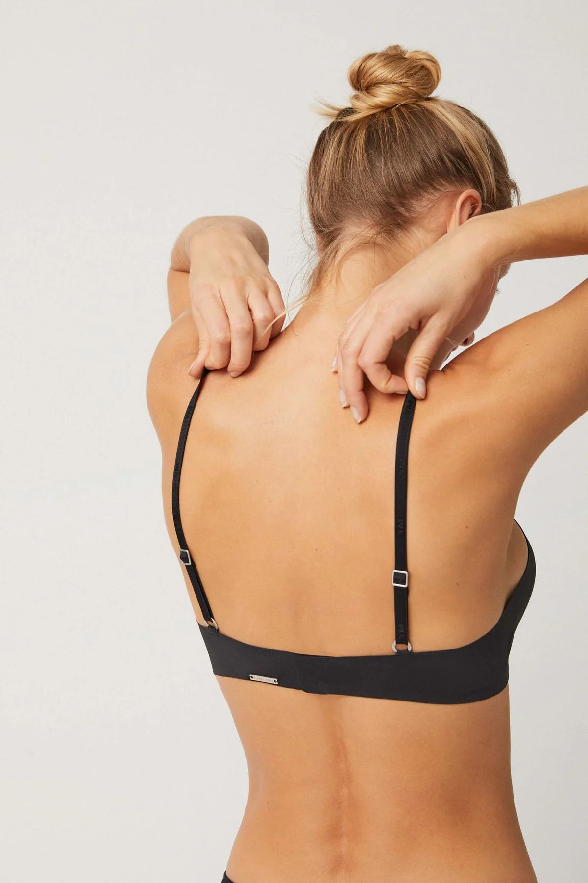 TRIANGOLO SENZA FERRETTO CON PUSH-UP 10035