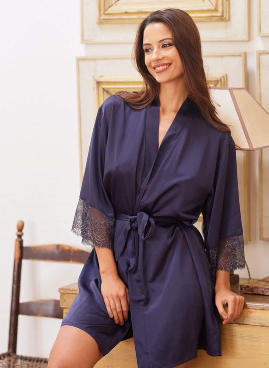 KIMONO BEAUTIFUL