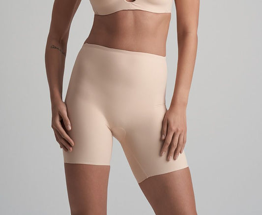 LOW BACK SHORT LBMWSH